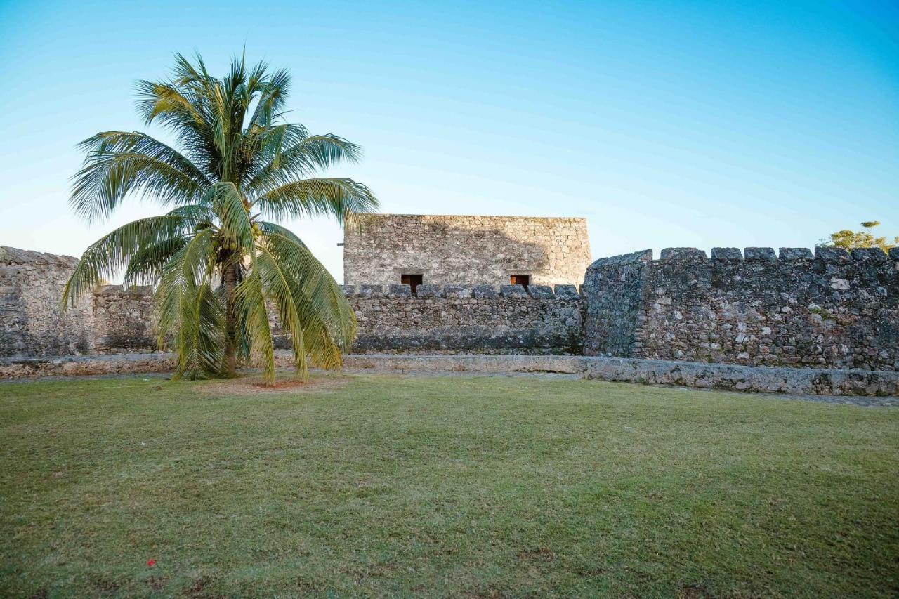 Hotel Naomi City Center Bacalar Eksteriør bilde